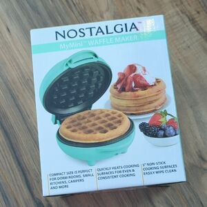 Nostalgia MyMini Waffle Maker in Aqua